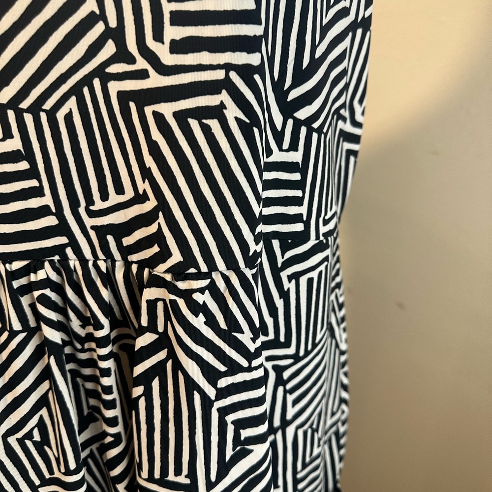 Saint Tropez dress - Picture 3 of 5